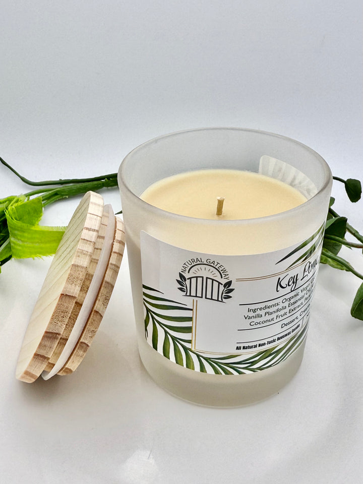 Key Lime Pie Beeswax Candle (Clear Frosted Glass)